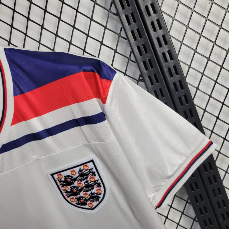1982 England Home Retro Kit Vintage Shirt Football AAAAJersey Supplier 5