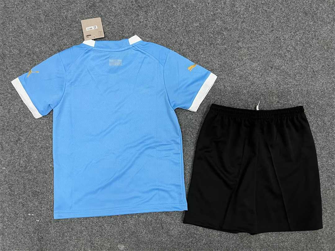 2022 Uruguay home kids kit 1