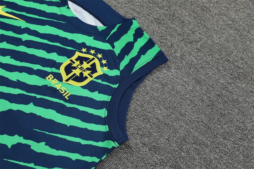 2022 Brazil vest training suit green 10