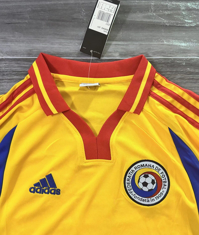 2000 Romania Home Retro Kit Vintage Shirt Soccer AAAAJersey Yupoo-1 1