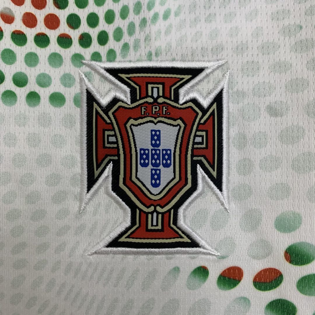 2025 Portugal Away Women Shirt Lady Uniform AAAAJersey Wholesale Yupoo 3