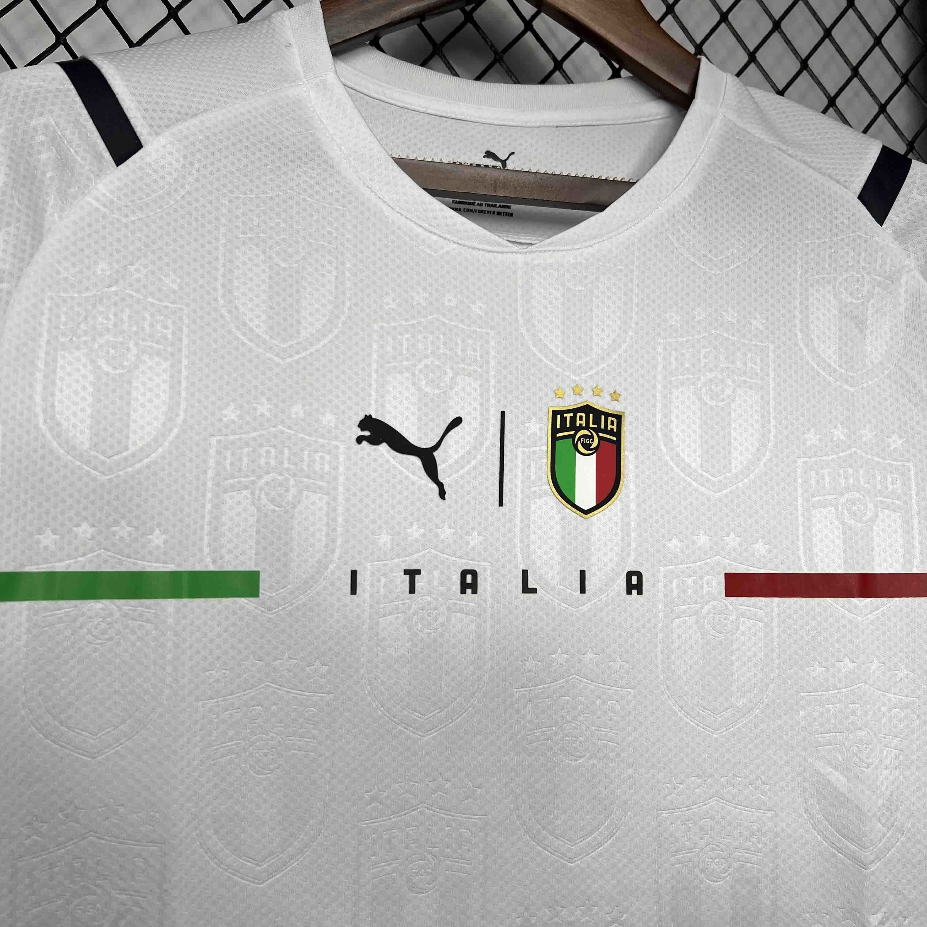 2021 Italy Away Kit Football Apparel AAAAJerseys Dropshipping Yupoo 2