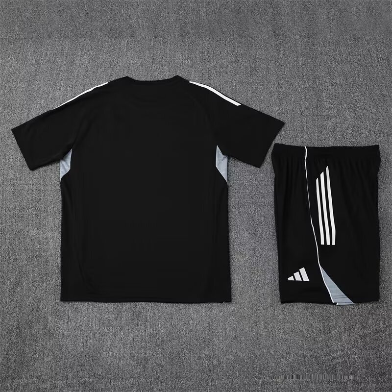 25-26 Inter Miami Black Training Kits Football Tracksuits 1
