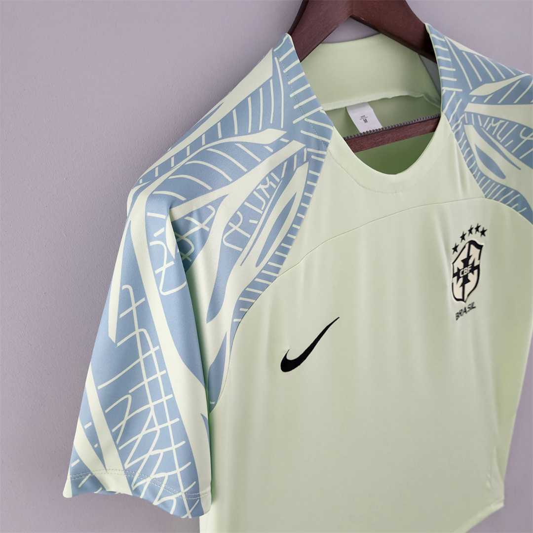 2022 Brazil training suit light green 2