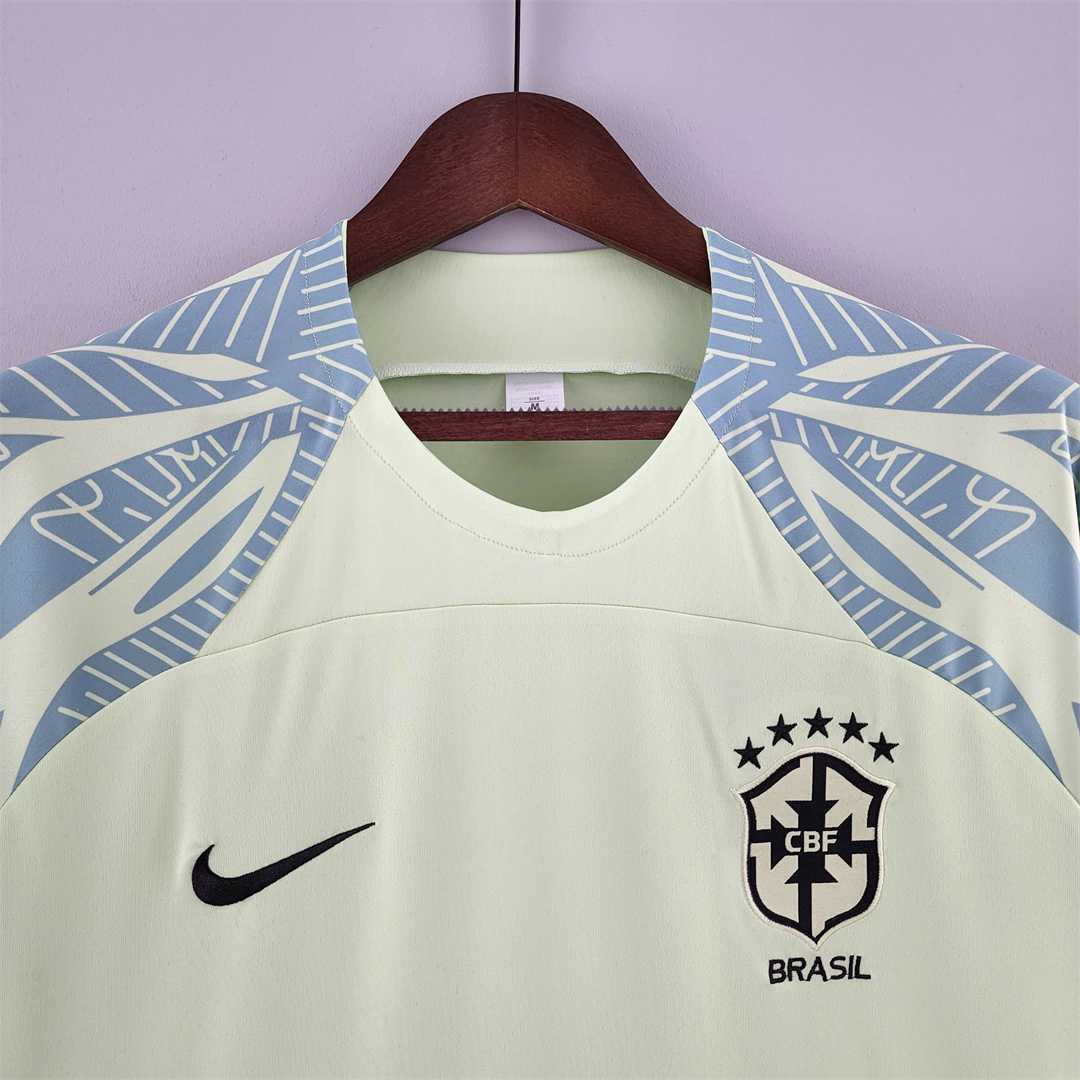 2022 Brazil training suit light green 6