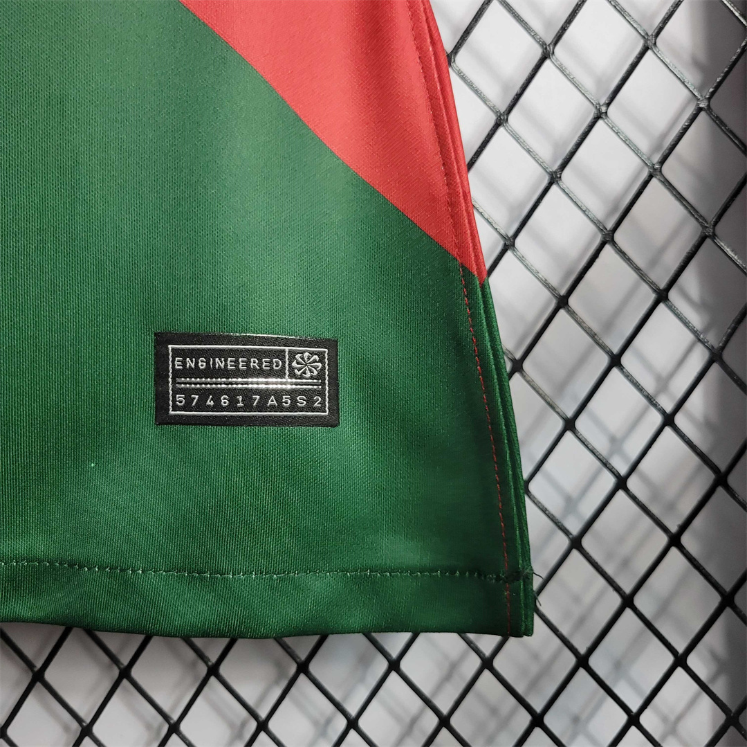 2022 Portugal weoman home 1