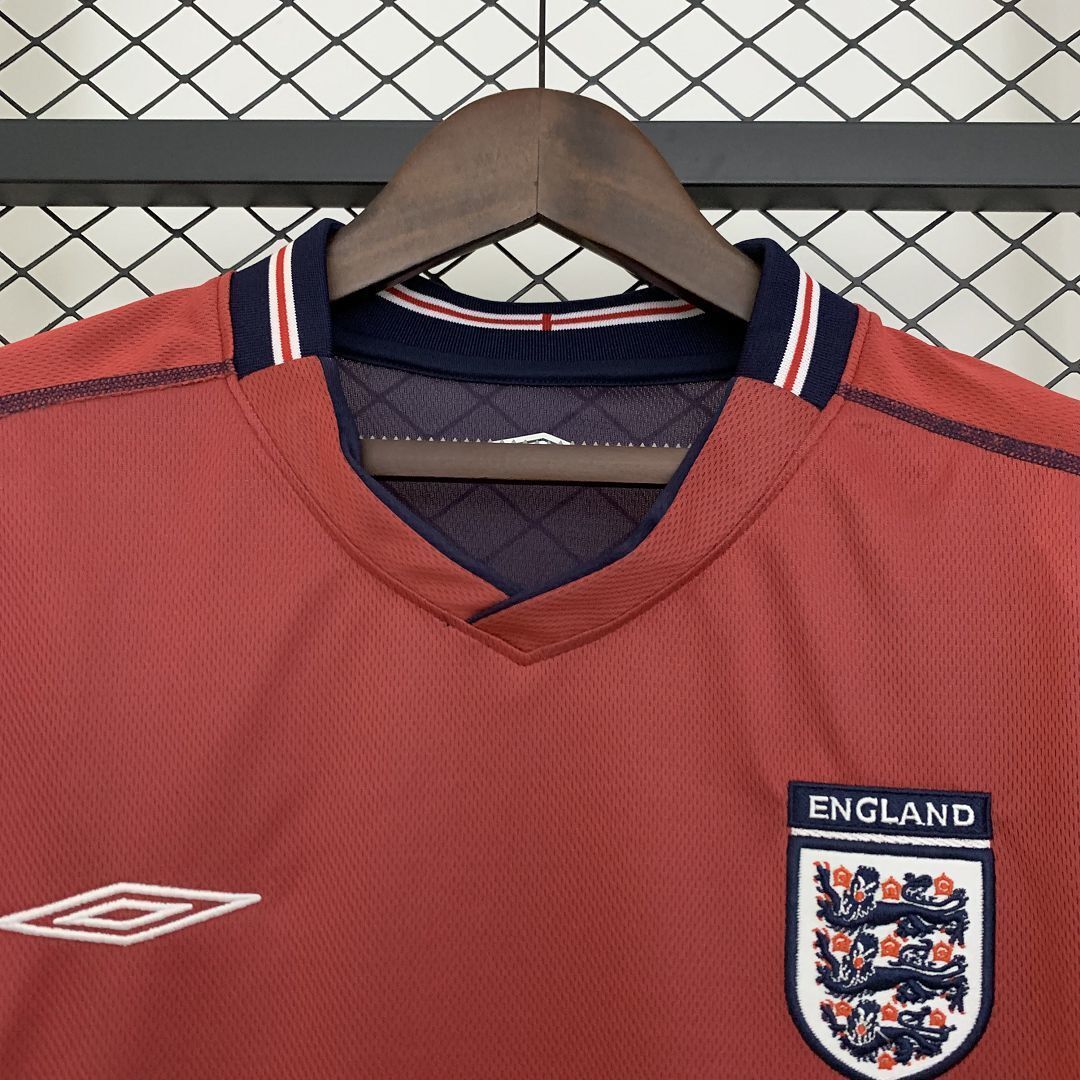 2002 England Away Retro Kit Vintage Shirt AAAAJersey Supply Yupoo 3