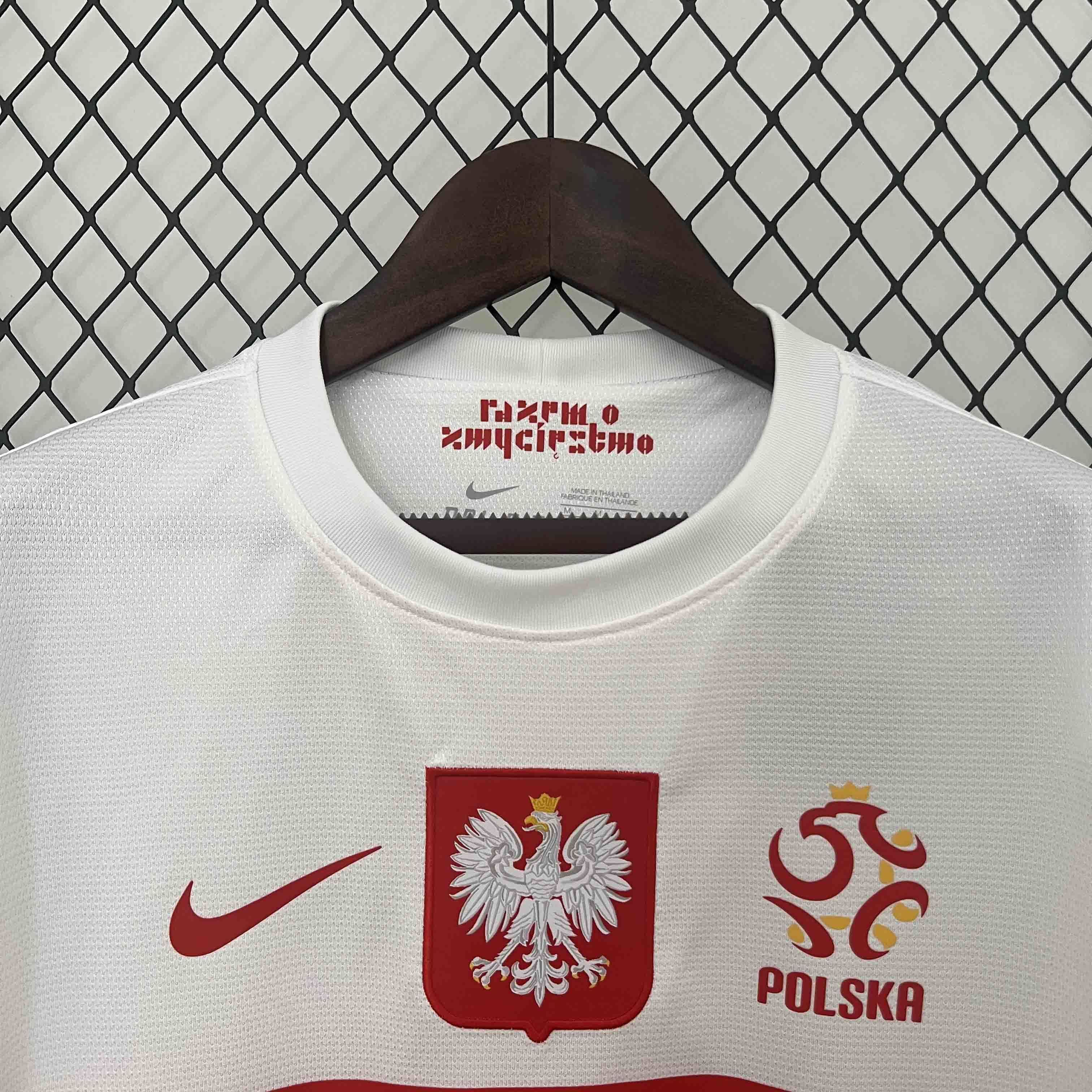 2012 Poland Home Retro Kit Soccer Uniform AAAAJerseys Dropshipping Yupoo 4
