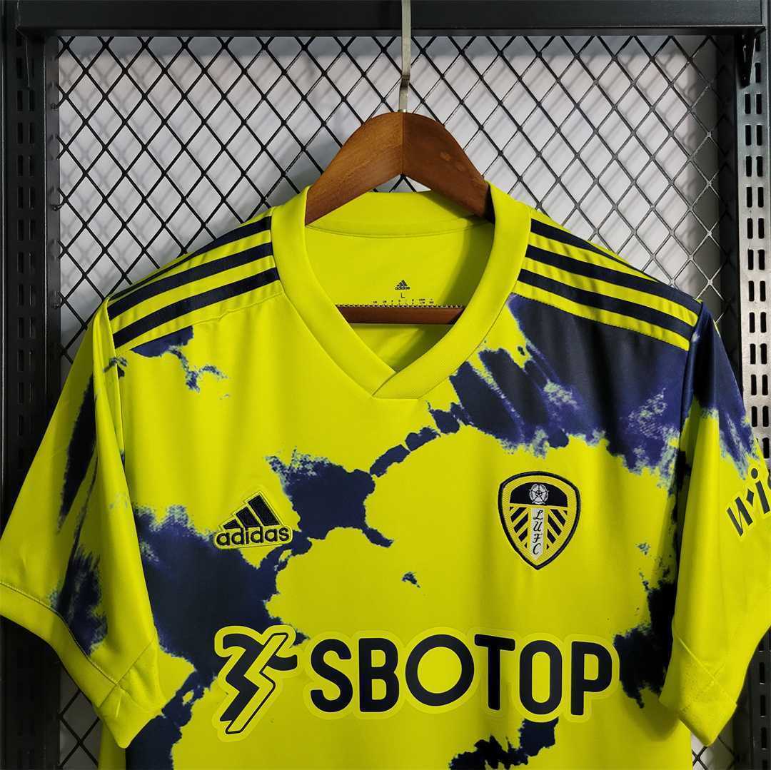 22-23 Leeds United away 8