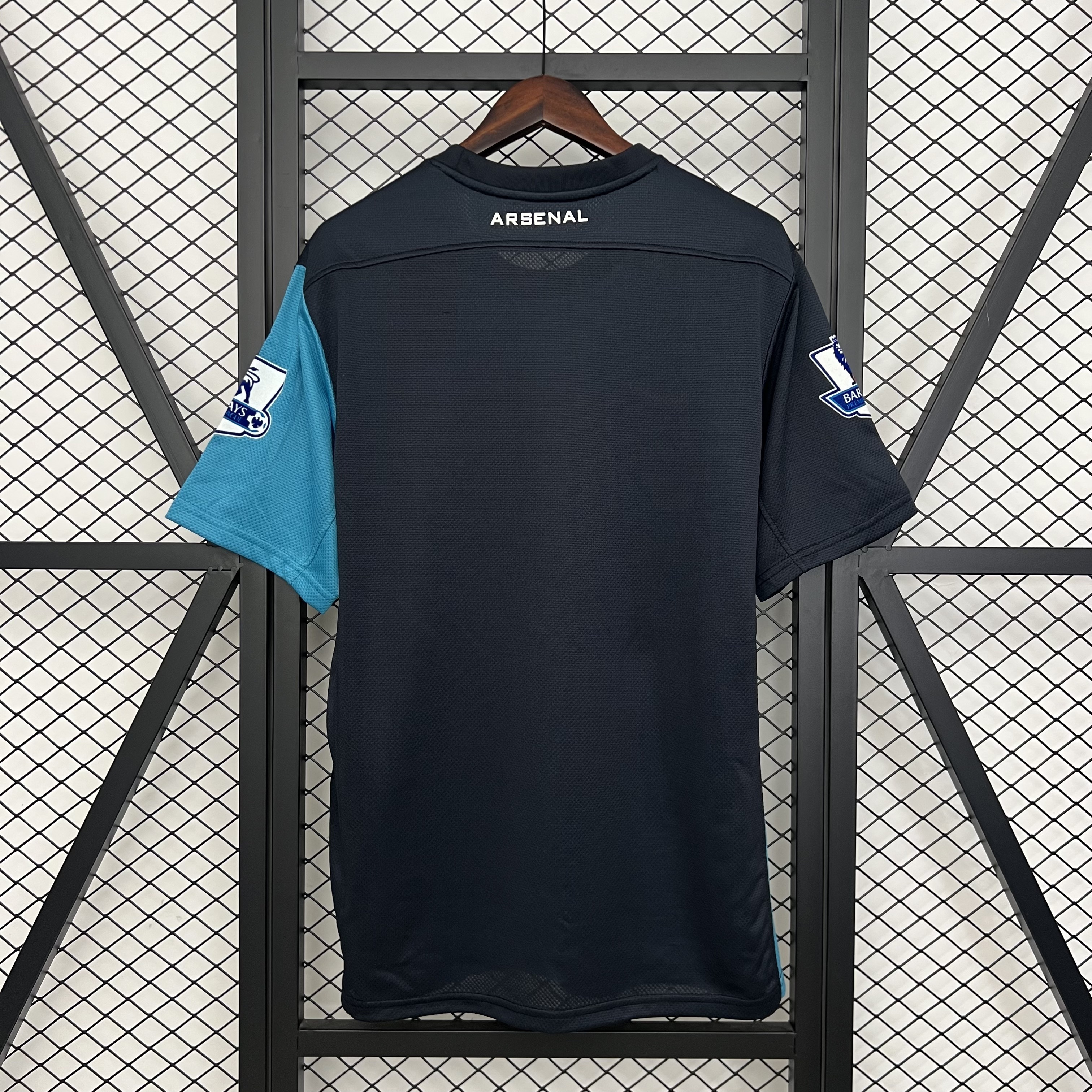 11-12 Arsenal Away Retro Kit Vintage Shirt AAAAJersey Supplier Yupoo 6