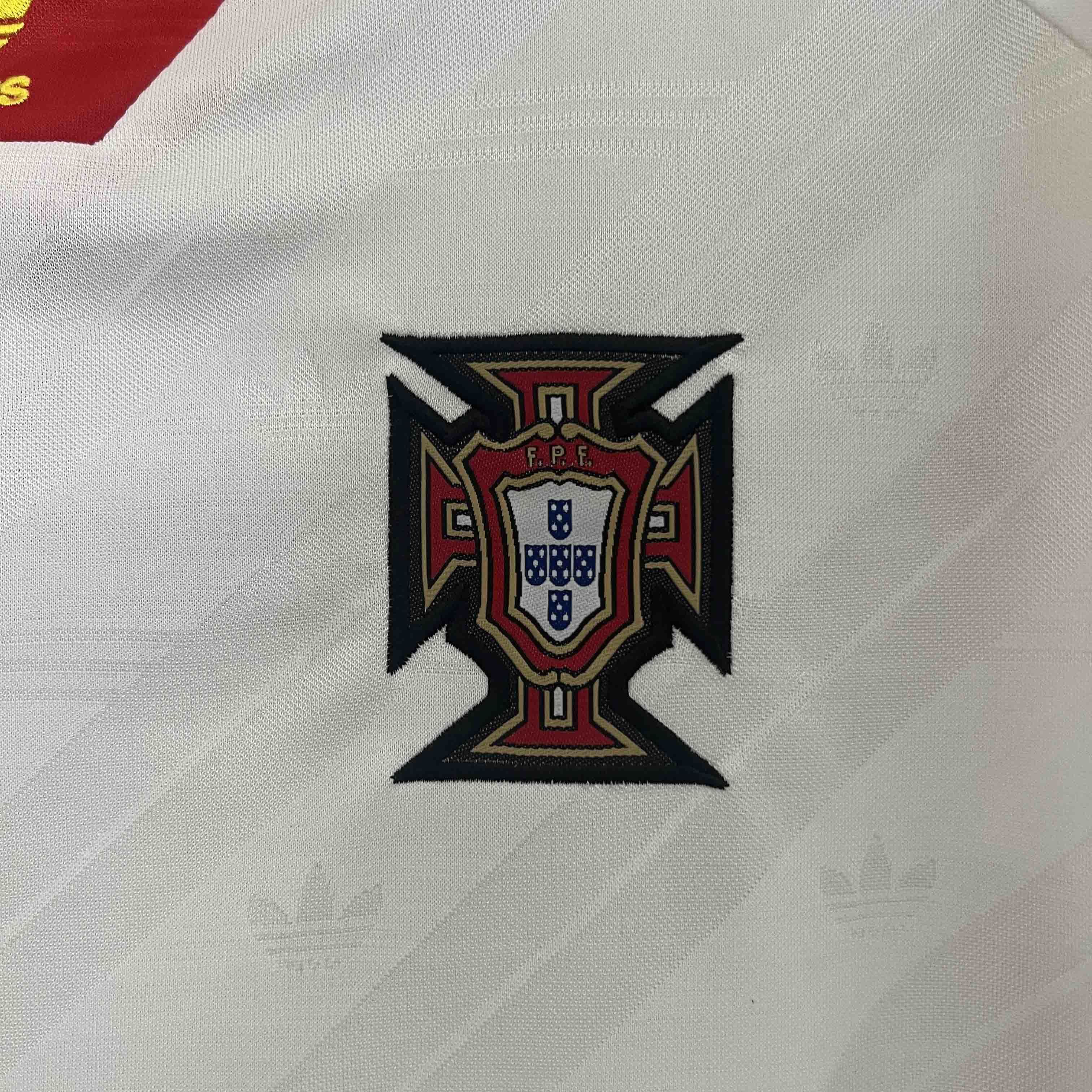 92-94 Portugal Away Retro Kit Vintage Shirt Football AAAAJersey Supplier 4