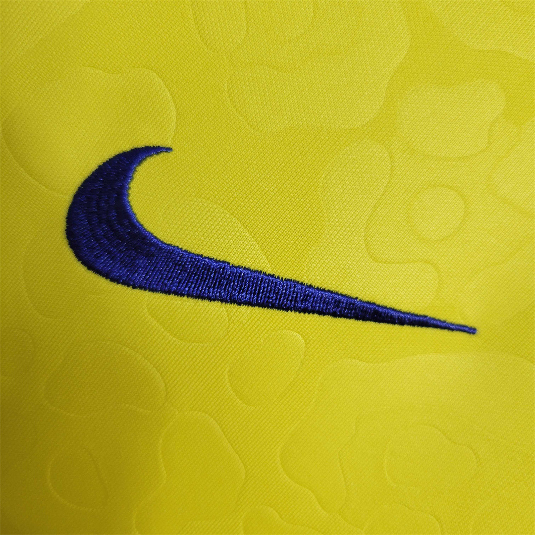 2022 Brazil home long sleeve 4