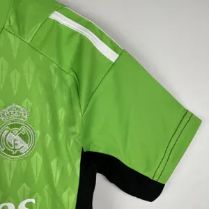 23-24 Kids Goalkeeper Real Madrid Green Size 16-28 8