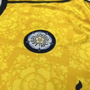 26-27 Leeds United Mens Away Kit Football T-Shirt AAAAJersey Supply Yupoo 10 8