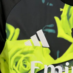25-26 Real Madrid Green Snake Special Edition Shirt Football Uniform AAAAJersey Yupoo 1
