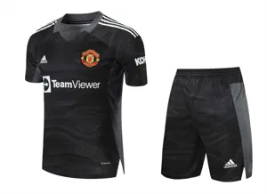 21-22 Manchester United black goalkeeper