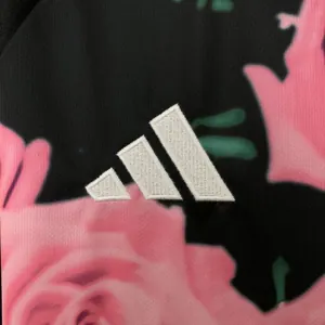 25-26 Real Madrid Pink Snake Special Edition Shirt Football Uniform AAAAJersey Dropship Yupoo 7