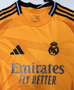 24-25 Real Madrid Away Kit Soccer Apparel AAAAJersey Wholesale Yupoo 2