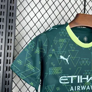 25-26 Manchester City Fourth Kids Kit Soccer Youth Apparels AAAAJersey Supply Yupoo 1