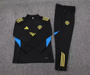 25-26 Manchester United Black Training Kits Long Football Tracksuits 1