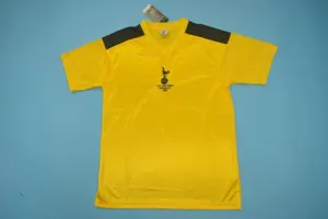 82-83 Tottenham Hotspur away yellow