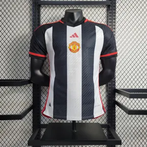 23-24 Manchester United training suit player version