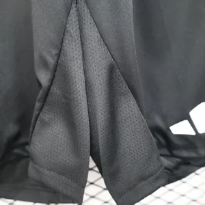 25-26 Manchester United Home Kit Shorts Player Version Soccer Pant AAAAJersey Supply Yupoo 2