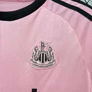 25-26 Newcastle Goalkeeper Kit Football T-Shirt AAAAJersey Yupoo 1