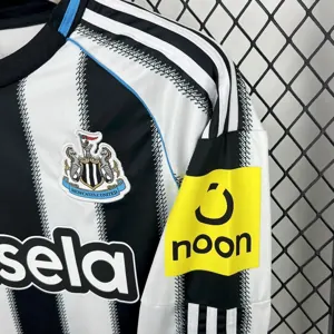 25-26 Newcastle United Home Kit Football Long Sleeve T-Shirt AAAAJersey Supplier Yupoo 5