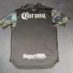 22-23 Toluca Black Special Edition 1