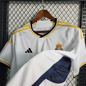 23-24 Real Madrid home 5