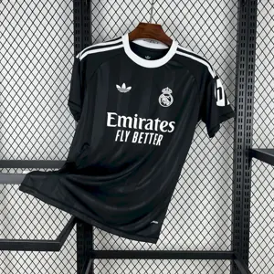 25-26 Real Madrid Black Goalkeeper Shirt Football Uniform AAAAJersey Supply Yupoo