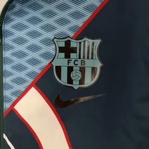 23-24 Barcelona Reversible Windbreaker Double-Sides Jacket Soccer Jerseys For Sale 10