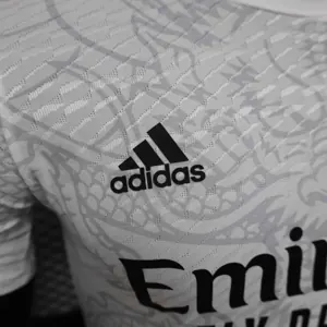 24-25 Real Madrid White Dragon Special Edition Player Version Shirt AAAAJersey Yupoo 3