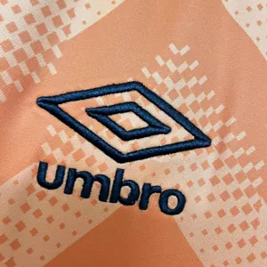 24-25 Fluminense Goalkeeper Orange Kit Football Replicas Yupoo 1