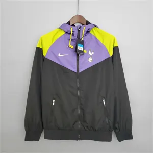 21-22 Tottenham Hotspur purple-black windbreaker