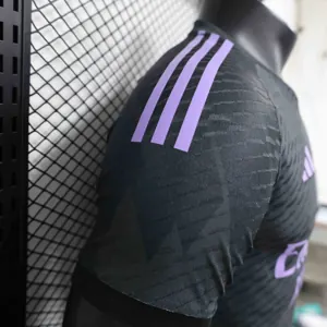 24-25 Real Madrid Special Edition Black Kit Player Version Shirt Football AAAAJersey Supplier 2