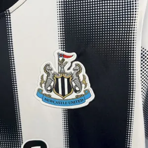 25-26 Newcastle Home Kit Football T-Shirt AAAAJersey Yupoo 5