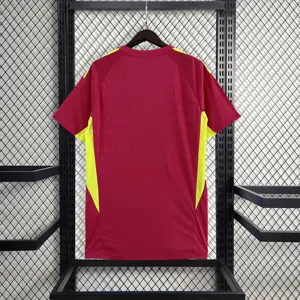 23-24 Real Madrid Goalkeeper Shirt Red Kit Cheap Soccer Jerseys 1