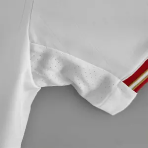 22-23 Ajax home 10