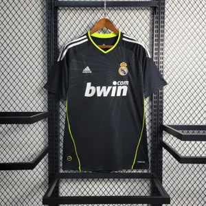 10-11 Real Madrid away