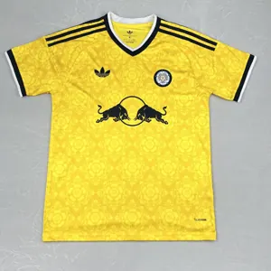 26-27 Leeds United Mens Away Kit Football T-Shirt AAAAJersey Supply Yupoo 10 1