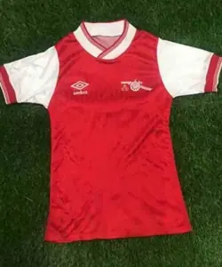 84-85 Arsenal home
