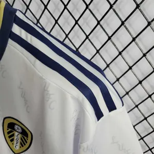 22-23 Leeds United home 7