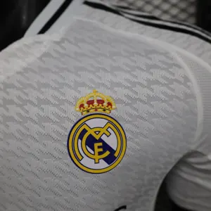24-25 Real Madrid Home Kit Player Version Shirt With All Kind of Badges Soccer AAAAJerseys Yupo 10