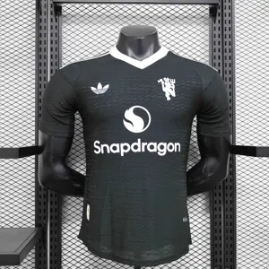 24-25 Manchester United Black GoalKeeper Kit Player Version Shirt Soccer AAAAJersey Yupoo