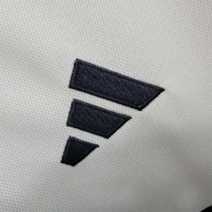 23-24 Real Madrid home 6
