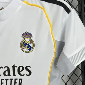 25-26 Real Madrid Home Women Shirt Lady Tee AAAAJersey Supply Yupoo 4