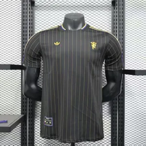 25-26 Manchester United Retro Style Football Black Shirt Apparels AAAAJersey Wholesale Yupoo
