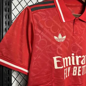 24-25 Real Madrid Red Kit Football Apparel AAAAJersey Wholesale Yupoo 3
